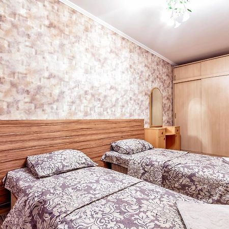 411 Lighthouse Apartments Arbat - Traveler'S Choice Almaty Exterior photo